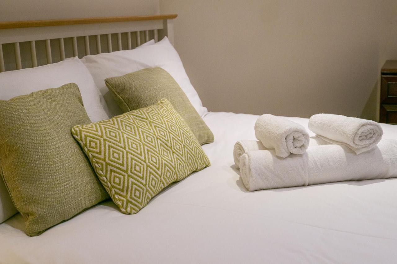 Castle Properties:Eton-The College Windsor Esterno foto