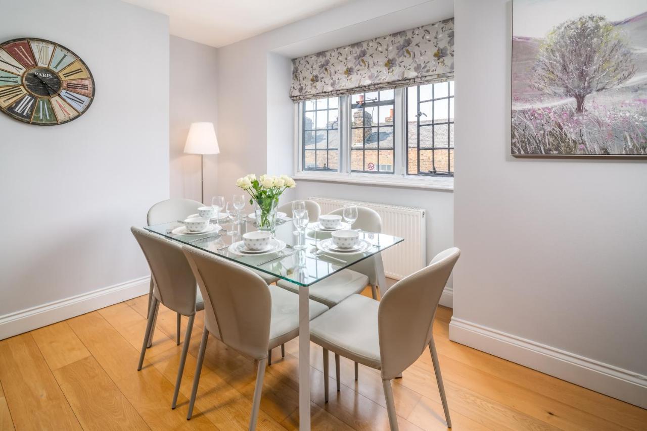 Castle Properties:Eton-The College Windsor Esterno foto