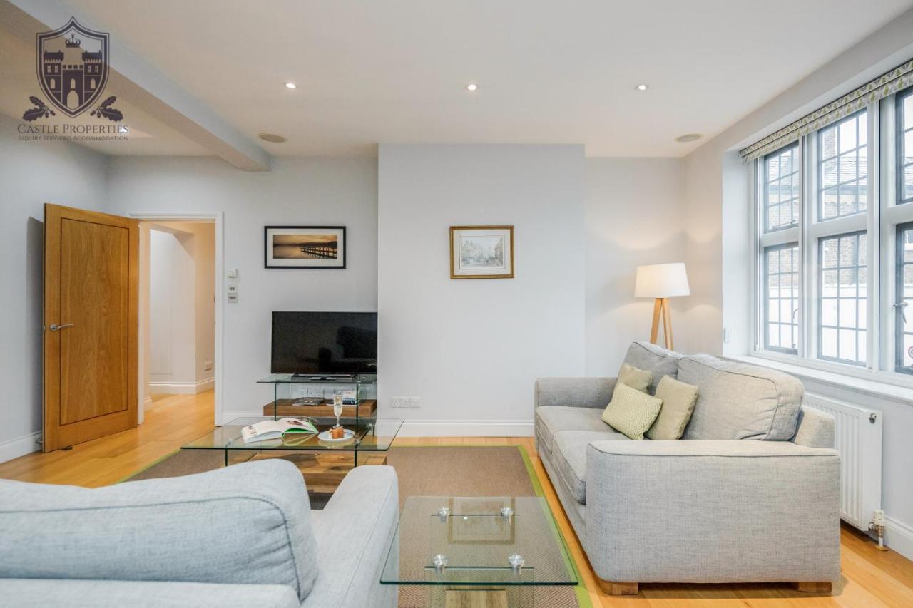Castle Properties:Eton-The College Windsor Esterno foto