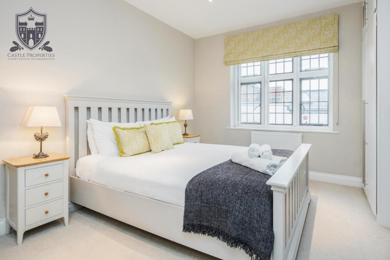 Castle Properties:Eton-The College Windsor Esterno foto