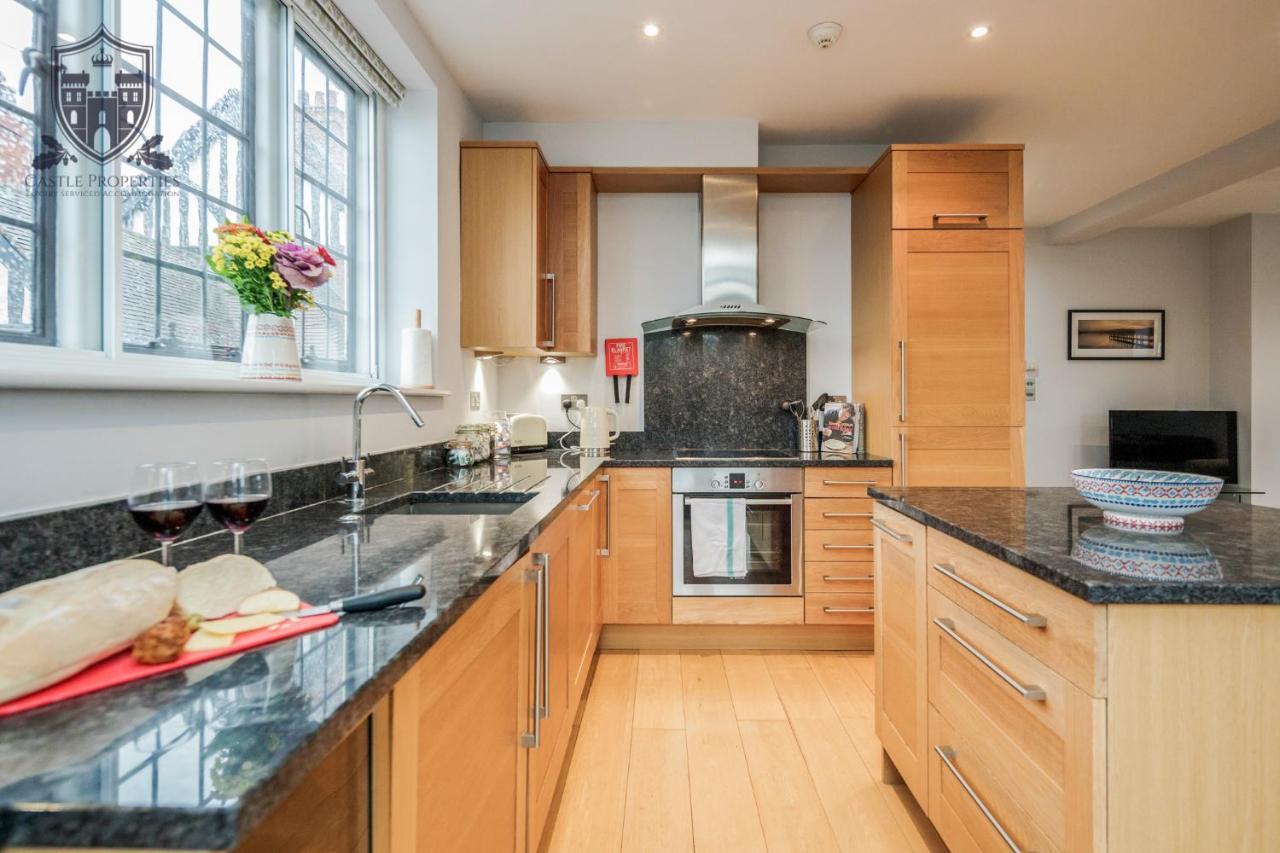 Castle Properties:Eton-The College Windsor Esterno foto