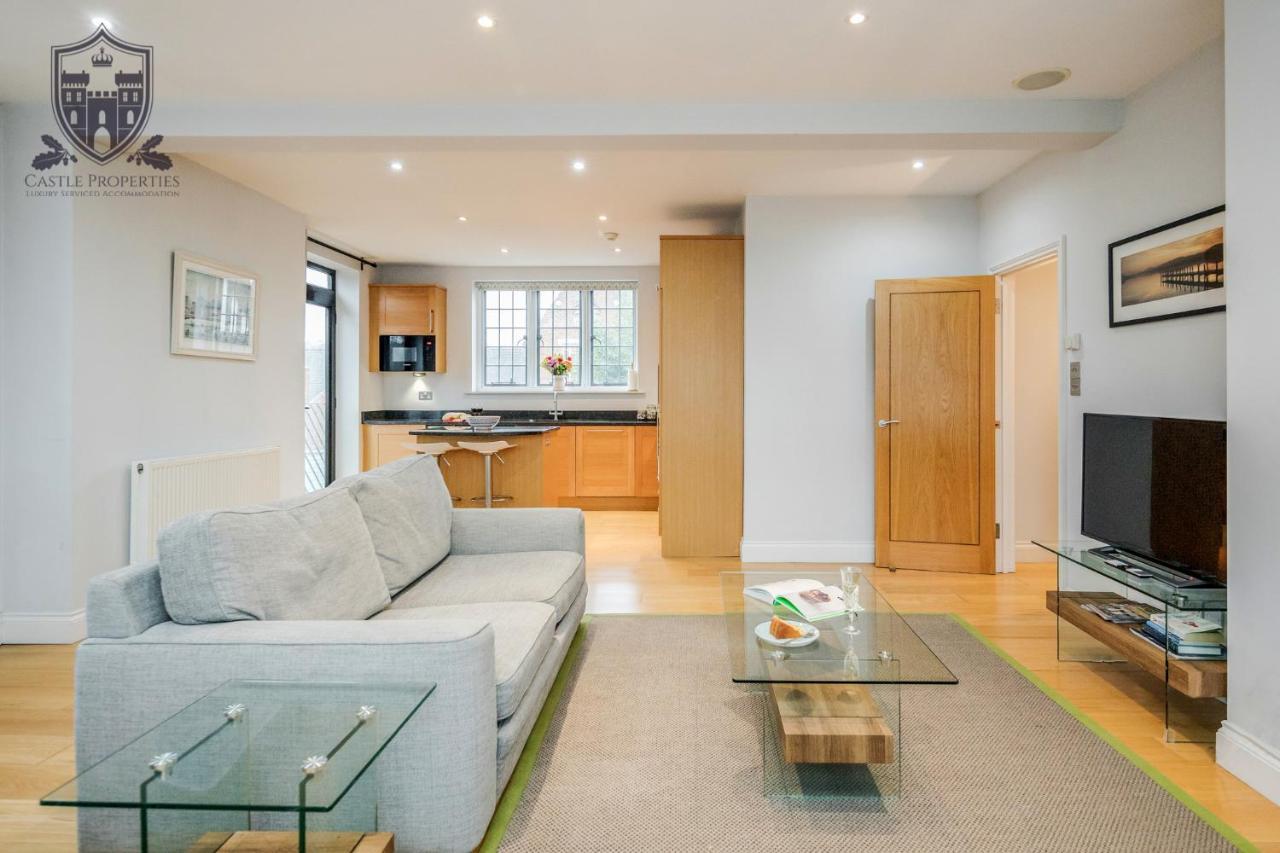 Castle Properties:Eton-The College Windsor Esterno foto