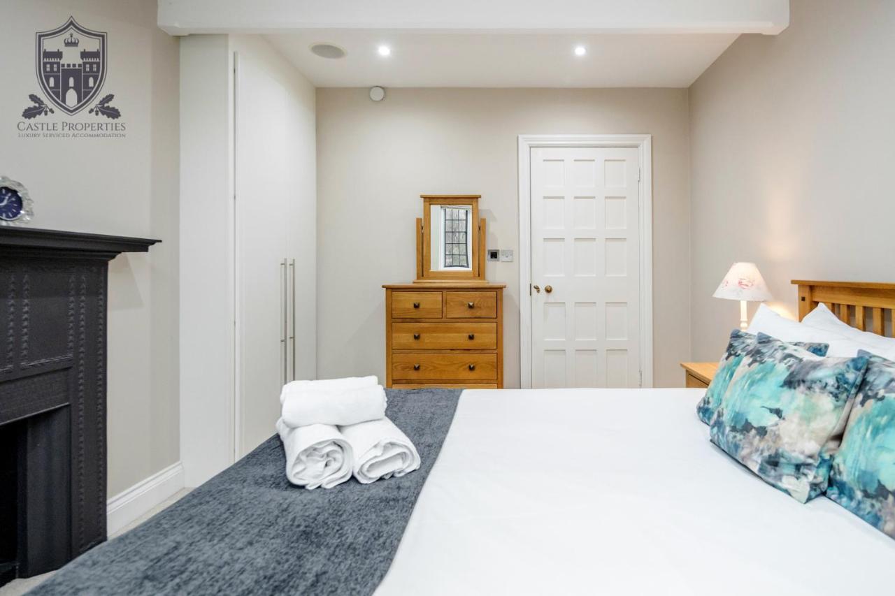 Castle Properties:Eton-The College Windsor Esterno foto