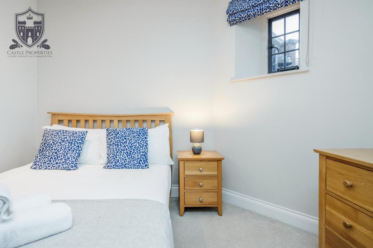 Castle Properties:Eton-The College Windsor Esterno foto
