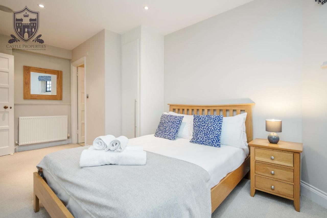 Castle Properties:Eton-The College Windsor Esterno foto