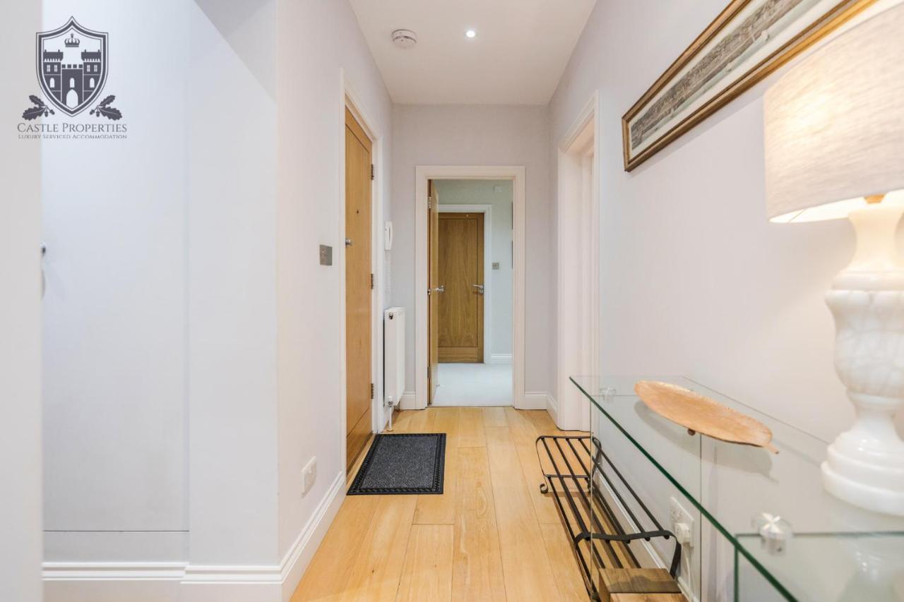 Castle Properties:Eton-The College Windsor Esterno foto